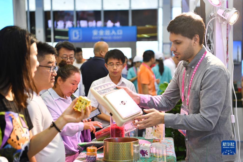 凤凰游戏官网首页